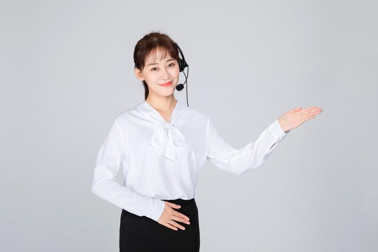 餐厅服务员礼仪技巧:基本要求